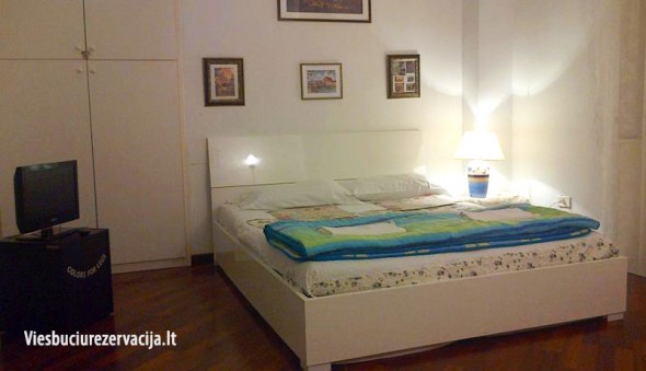 Skywalk Rooms viešbutis Romos centre