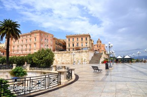 Kaljario (Cagliari) aikštė Bastione San Remy Sardinijoje